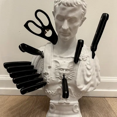Kệ cắm dao Julius Caesar độc đáo