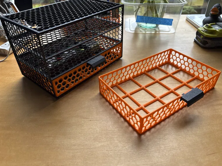 Hệ thống Ngăn kéo Gridfinity và Vỏ hộp với họa tiết tổ ong - Image 1