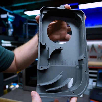 Thay thế vỏ bộ phận sưởi buồng in Qidi Plus 4