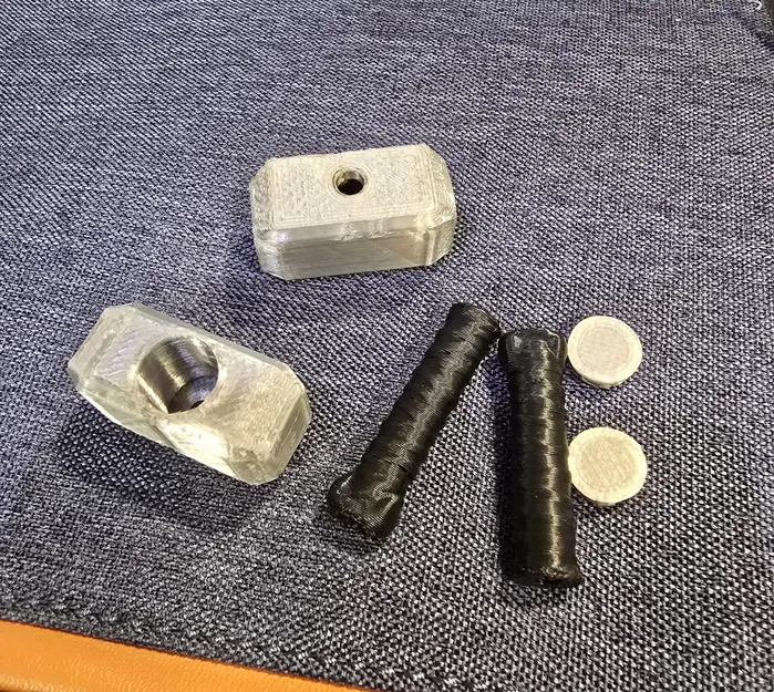 Hạt trang trí dây áo hoodie hình búa Thor Mjolnir - Image 5