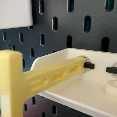 Dụng cụ hỗ trợ khóa T-Clip cho bảng IKEA Skadis