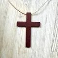 Mặt dây chuyền thánh giá Chúa Jesus phong cách vân gỗ - Thumbnail 2