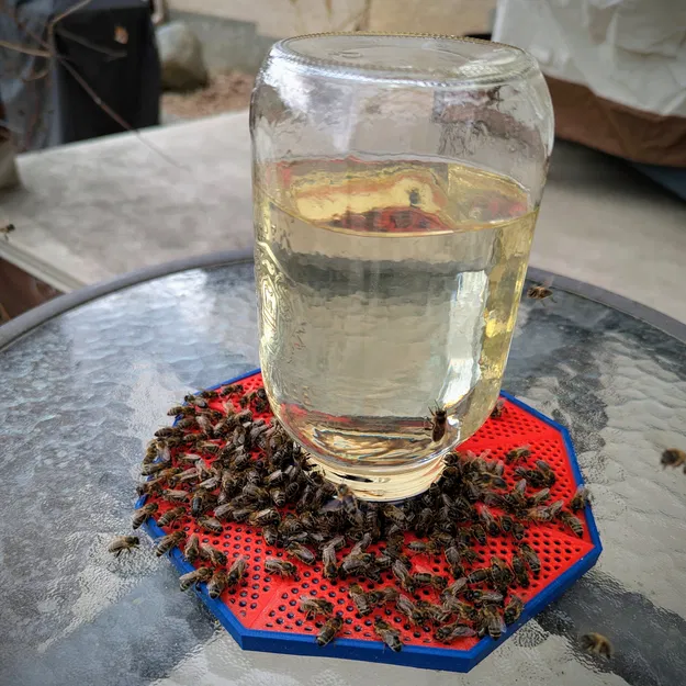 Máng Cấp Nước Cho Ong Từ Hũ Mason (Kiểu hở) - Image 1