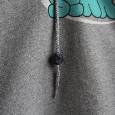 Hạt trang trí hình xúc xắc D20 (D20 Bead) cực chất cho dây áo và giày