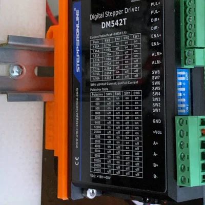 Ngàm gắn Din Rail cho bộ điều khiển động cơ bước DM542T