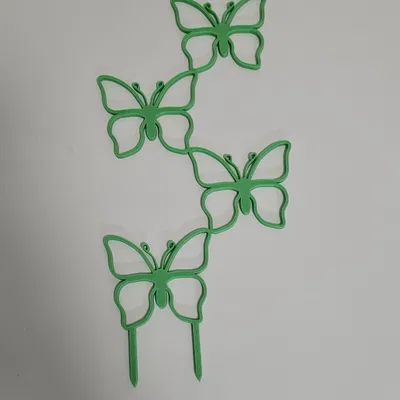 Khung đỡ cây cảnh hình bướm in 3D độc đáo cho chậu cây