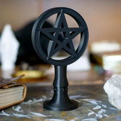 Đế Trưng Bày Ngũ Tinh (Pentagram Ritual Stand)