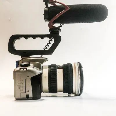 Tay cầm máy ảnh Hot Shoe V2 - Tăng cường ổn định và phụ kiện