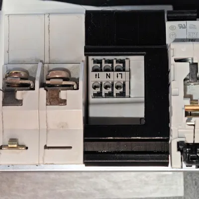 DIN-Rail Adapter cho bộ điều khiển âm tường Homematic IP (HMIP-FSM/FROLL/FBL...)