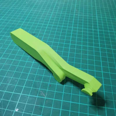 Dụng cụ làm giãn dây đàn (Guitar String Stretcher)