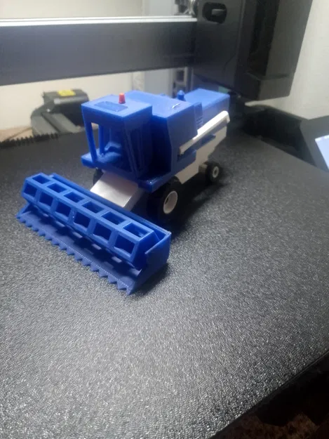 Mô hình máy gặt đập liên hợp Fortschritt 514 - Image 3