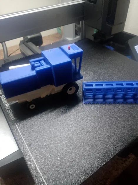 Mô hình máy gặt đập liên hợp Fortschritt 514 - Image 4