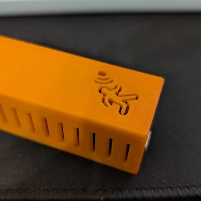 Vỏ bảo vệ SeeedStudio XIAO C3 và cảm biến mmWave tĩnh