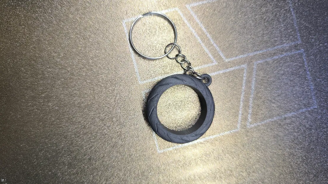 Móc khóa lốp xe mô tô 3D - Phụ kiện độc đáo cho biker - Image 4