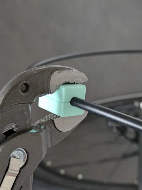 Dụng cụ kẹp dây phanh thủy lực Shimano 5mm in 3D tiện dụng - Image 2