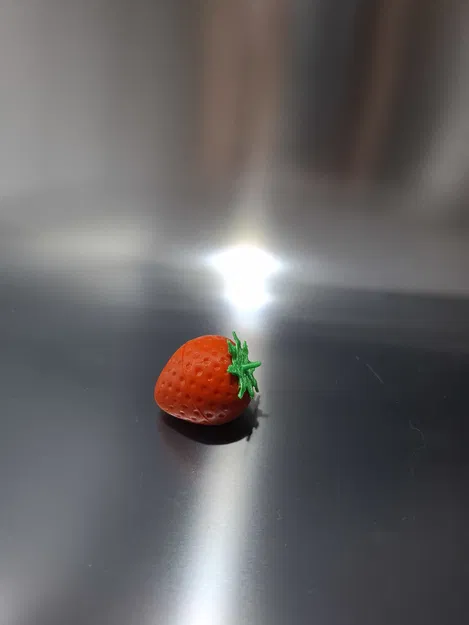 Mô hình quả dâu tây 3D có nam châm trang trí tủ lạnh độc đáo - Image 2