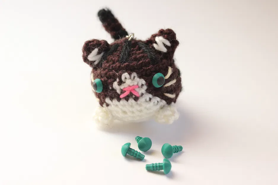 Mắt nhựa an toàn đi kèm vòng giữ - Image 1