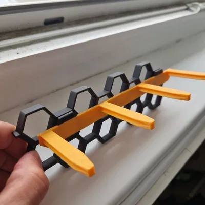 Chốt gài cho miếng chèn tường Honeycomb (HSW)