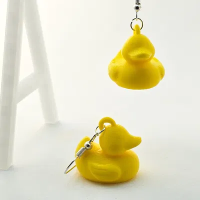 Bông tai hình vịt cao su đáng yêu (Rubber Duck Earring)