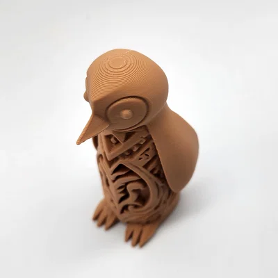 Mô hình Totem chim cánh cụt phong cách gỗ