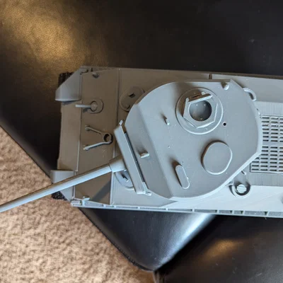 Mô hình xe tăng Sherman (Rev 2 - Điều khiển RC)