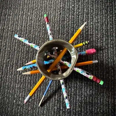 Ống cắm bút trừu tượng / Trò chơi rút bút thả bóng