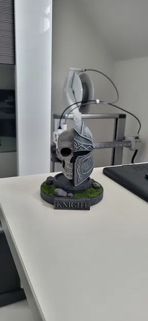 Mũ Hiệp Sĩ Giả Tưởng / Nửa Sọ Người (Mô hình trưng bày) - Image 2