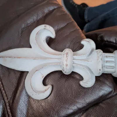 Mô hình trang trí Fleur de Lis tinh tế - File in 3D miễn phí