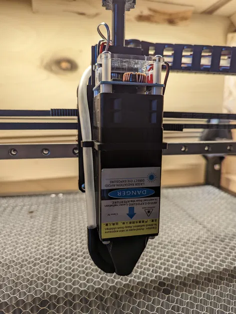 Bộ hỗ trợ khí (Air Assist) cho module laser Comgrow 10W - Image 1