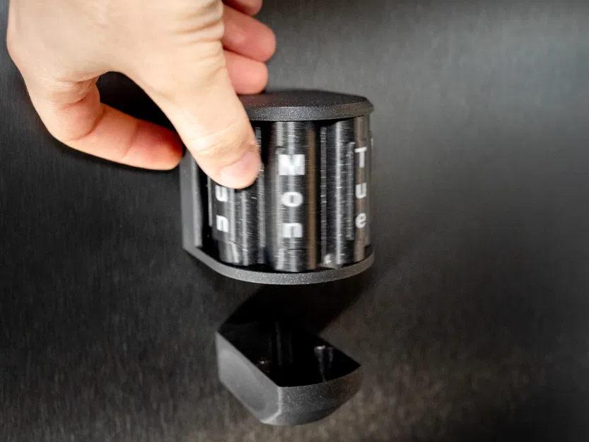 Hộp đựng thuốc Revolver từ tính, tùy chỉnh được - Image 20