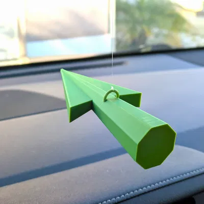 Phụ kiện treo gương chiếu hậu mô phỏng mũi tên Crazy Taxi