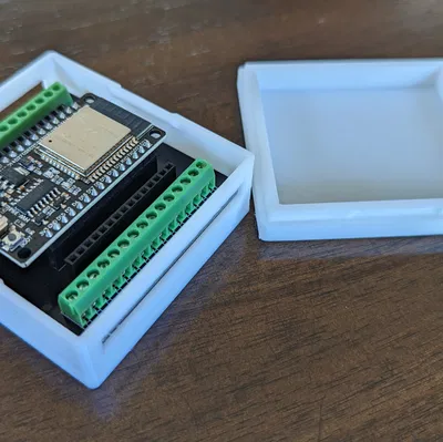 Vỏ hộp cho ESP32 30 pin breakout board (nắp khớp cài)