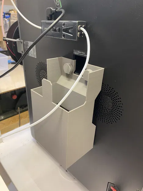 Khay hứng phế phẩm Creality K2 Plus có đế nam châm - Image 1