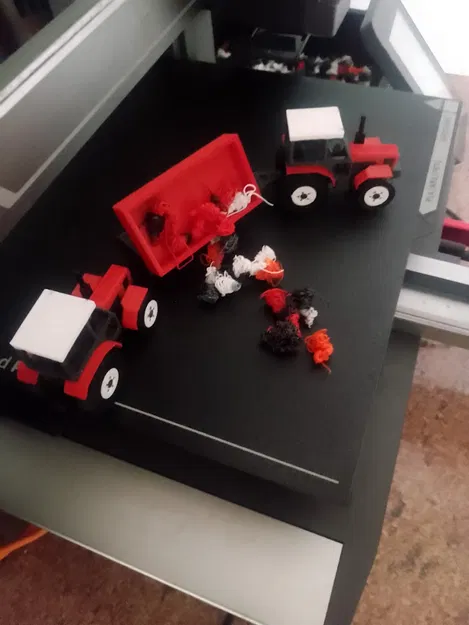 Mô hình xe máy cày Zetor 7745 cho bé - Image 4