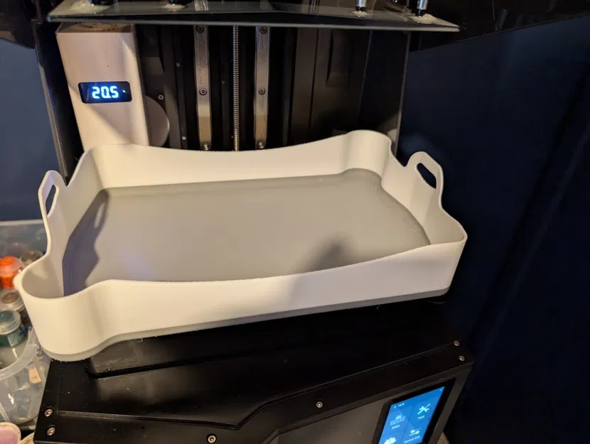 Khay hứng nhựa và hỗ trợ lấy mẫu cho Elegoo Saturn 4 Ultra - Image 2