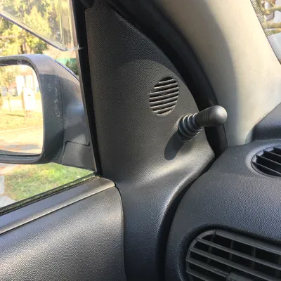 Chốt ốp nội thất cho xe Opel Corsa C