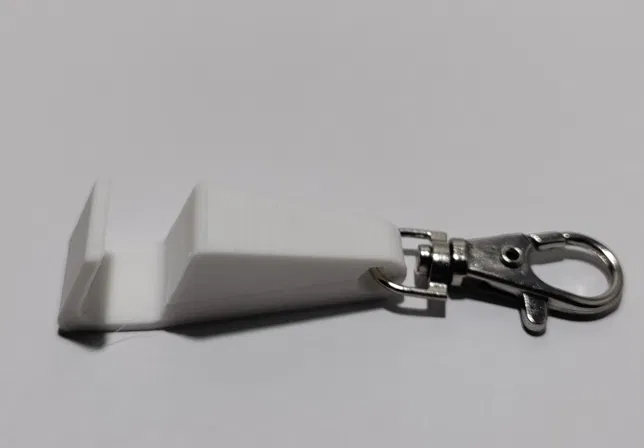 Giá đỡ điện thoại bỏ túi dạng móc khóa siêu tiện lợi - Image 3