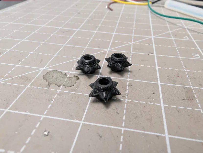 Mẫu Hạt Đính Gai (Spiked Bead) 3D Sắc Sảo Cho Phụ Kiện Thủ Công - Image 1