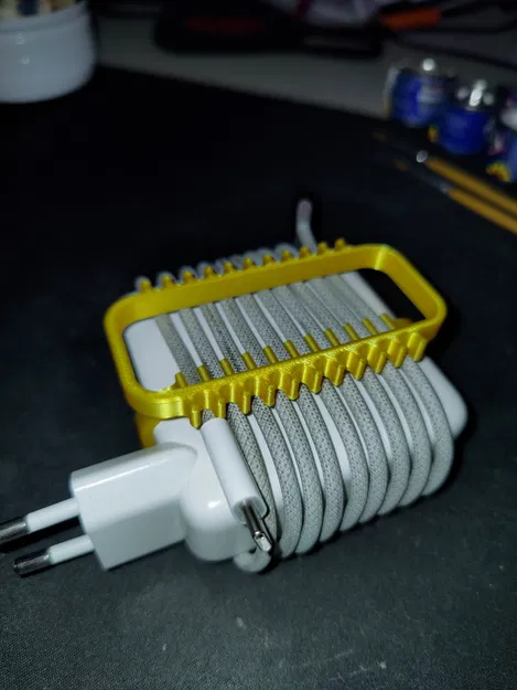 Phụ kiện quấn gọn dây sạc Macbook 67W in 3D - Image 3