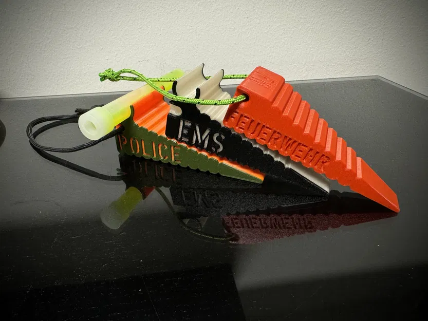 "TAC-WEDGE" - Nêm chặn cửa đa năng dành cho lực lượng cứu hộ - Image 2