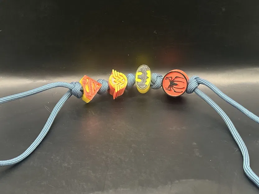 Bộ sưu tập hạt charm siêu anh hùng 3D cho dây paracord - Image 2