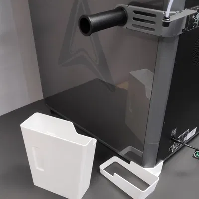 K2 Plus - Máng xả nhựa bên phải kèm thùng chứa tháo rời