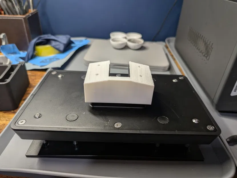 Tay cầm bàn in cho Elegoo Saturn 4 Ultra (Bộ phụ kiện 3D hữu ích) - Image 4