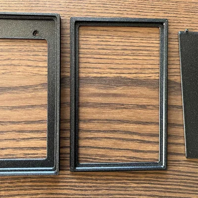 Khung treo và trưng bày thẻ bài TCG đã qua phân loại SGC