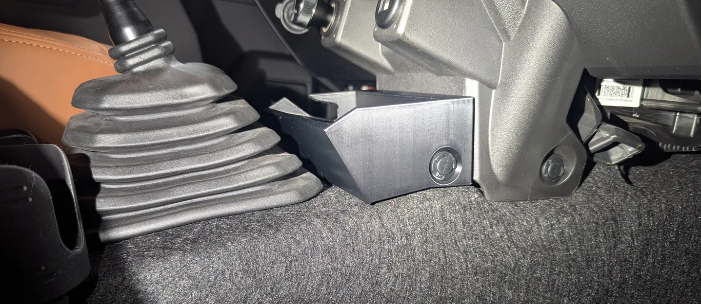 Khay để đồ Suzuki Jimny (bản số sàn) - Image 2