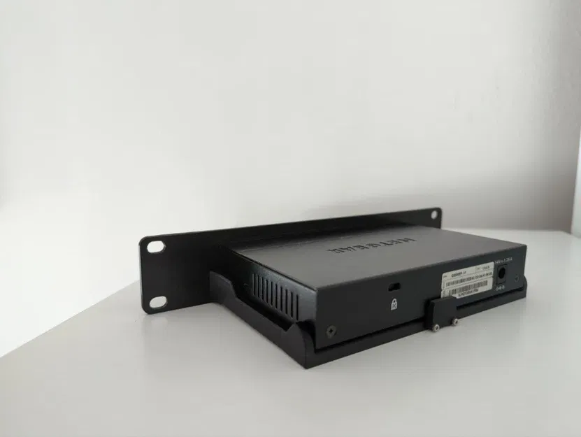 Giá treo rack 10 inch cho Netgear GS305EP - Image 2