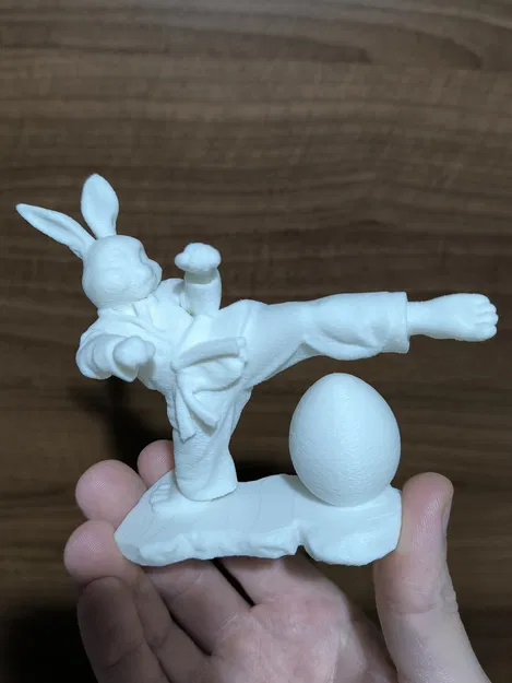 Mô hình trang trí thỏ Karate đón lễ Phục Sinh cực độc đáo - Image 1