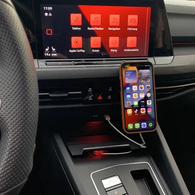 Giá đỡ điện thoại MagSafe cho xe VW Golf 8