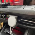 Giá đỡ điện thoại MagSafe cho xe VW Golf 8 - Thumbnail 3