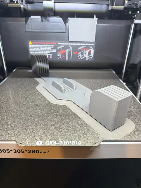 Đế giữ tấm Build Plate 310x310 cho máy in Qidi Plus4 gọn gàng - Image 1